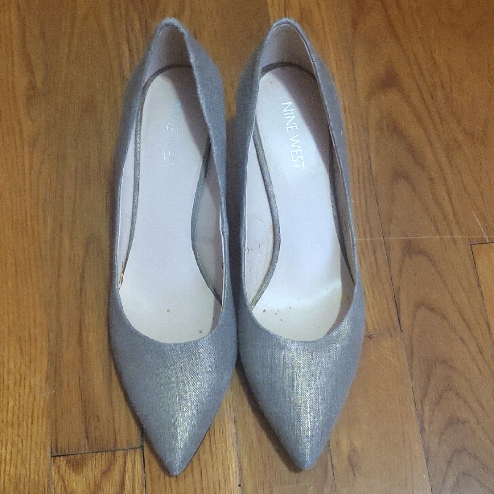 Nine West Gold Linen- Like Fabric Heels with Sophisticated Metallic Finish
